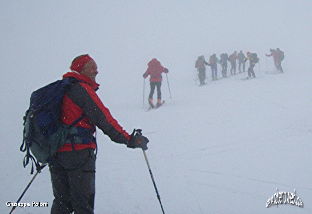 07-la nebbia è sempre più fitta... .jpg